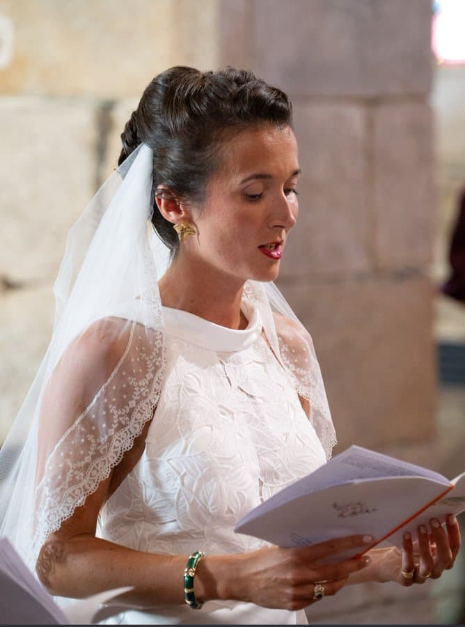 Robe-de-mariage-moderne-sur-mesure-nantes-silvene-hedon